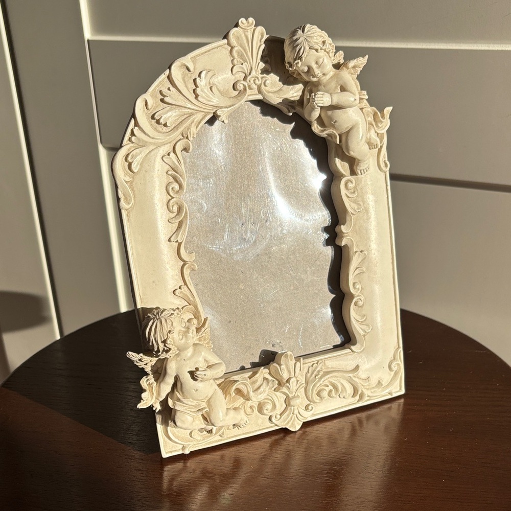 Cream Angelic Decorative Photo Frame